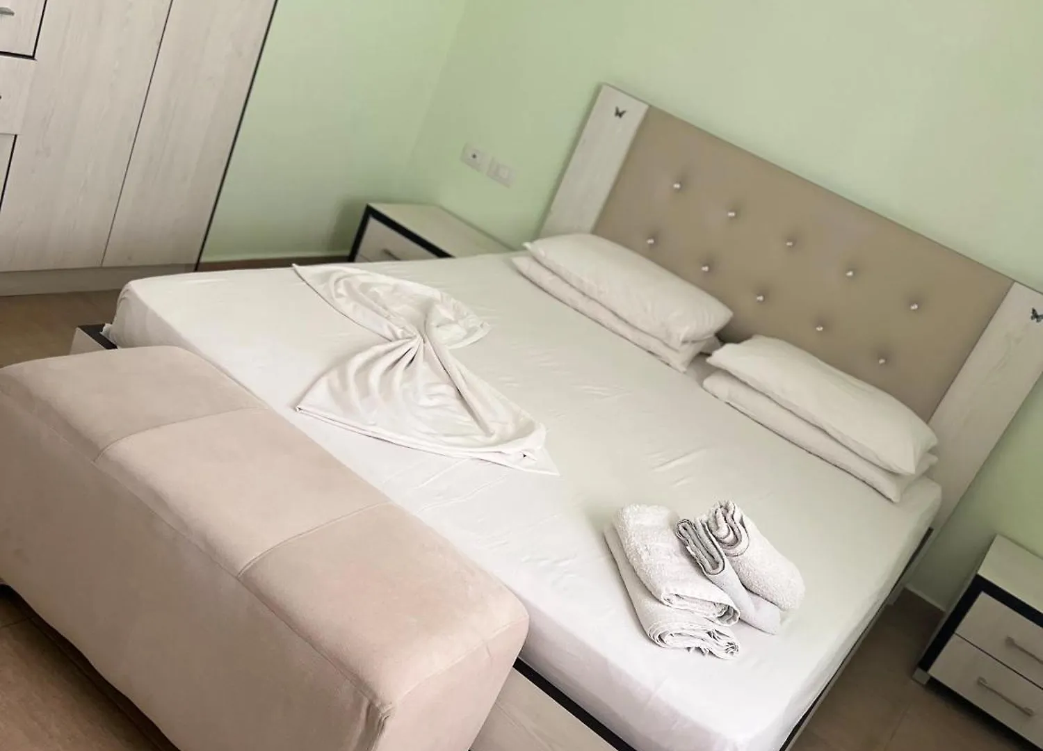 Adea Apartament Sarandë 公寓